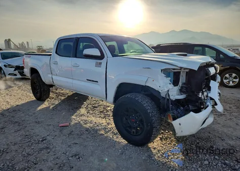 2017 Toyota Tacoma Double Cab из США, поврежденный, VIN 5TFDZ5BN7HX027423